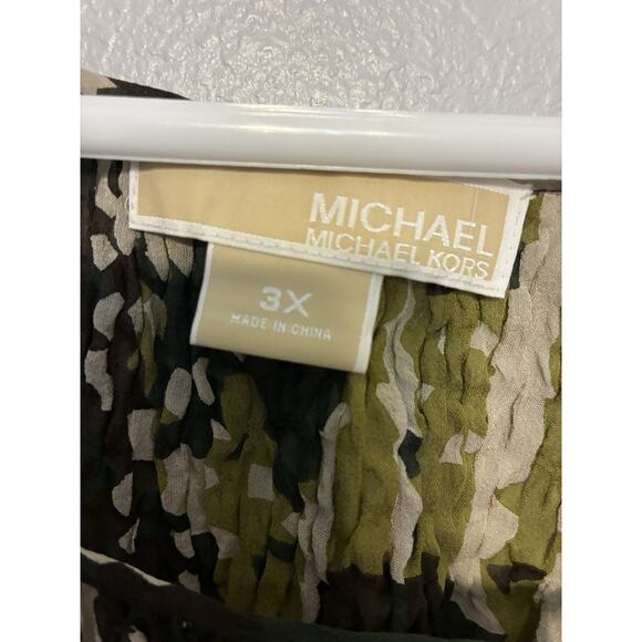 Michael Kors 100% Silk green camo print blouse 3X plus size ruched neckline Boho - Picture 3 of 16